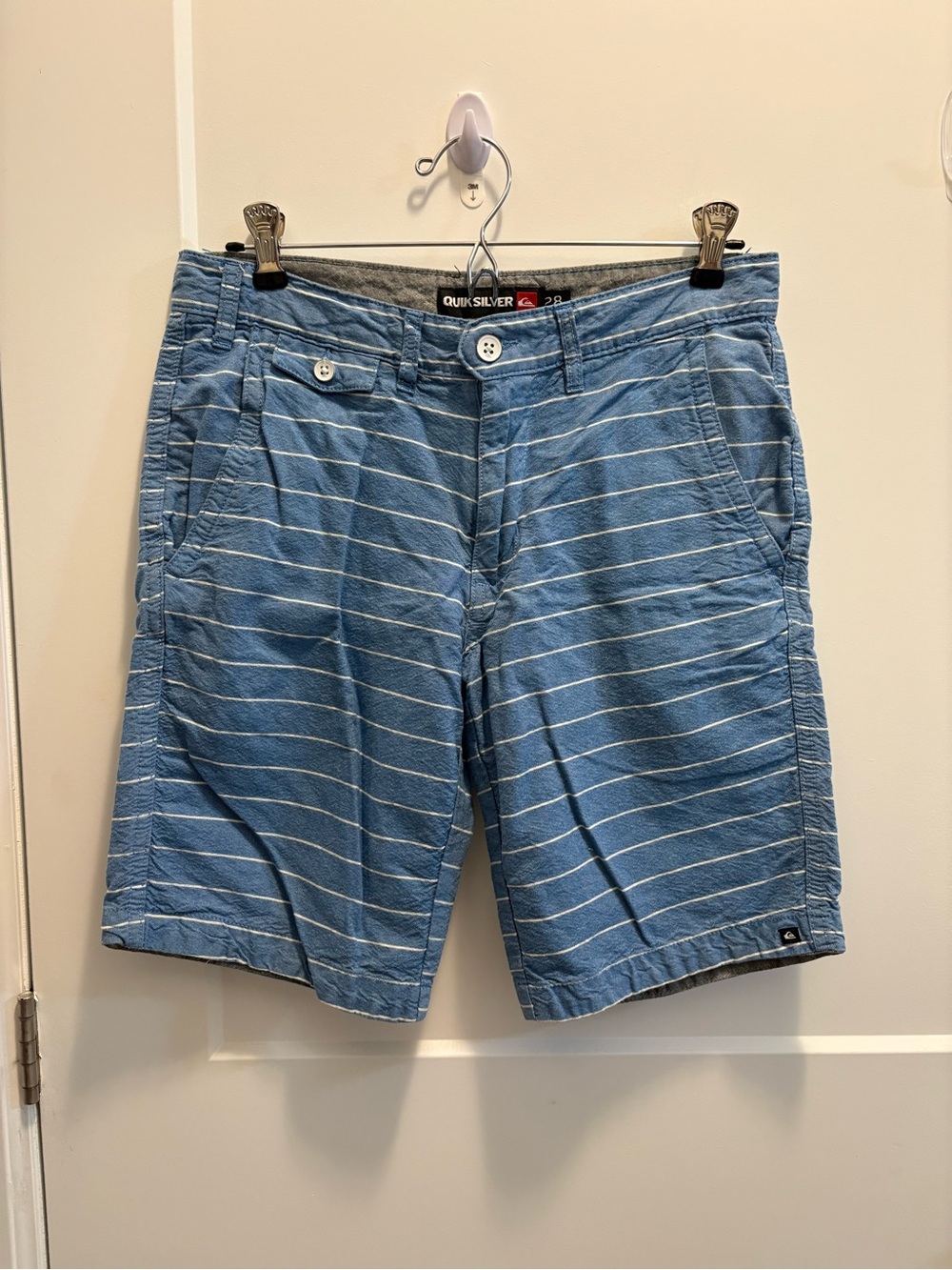Y2K Quiksilver men’s striped shorts